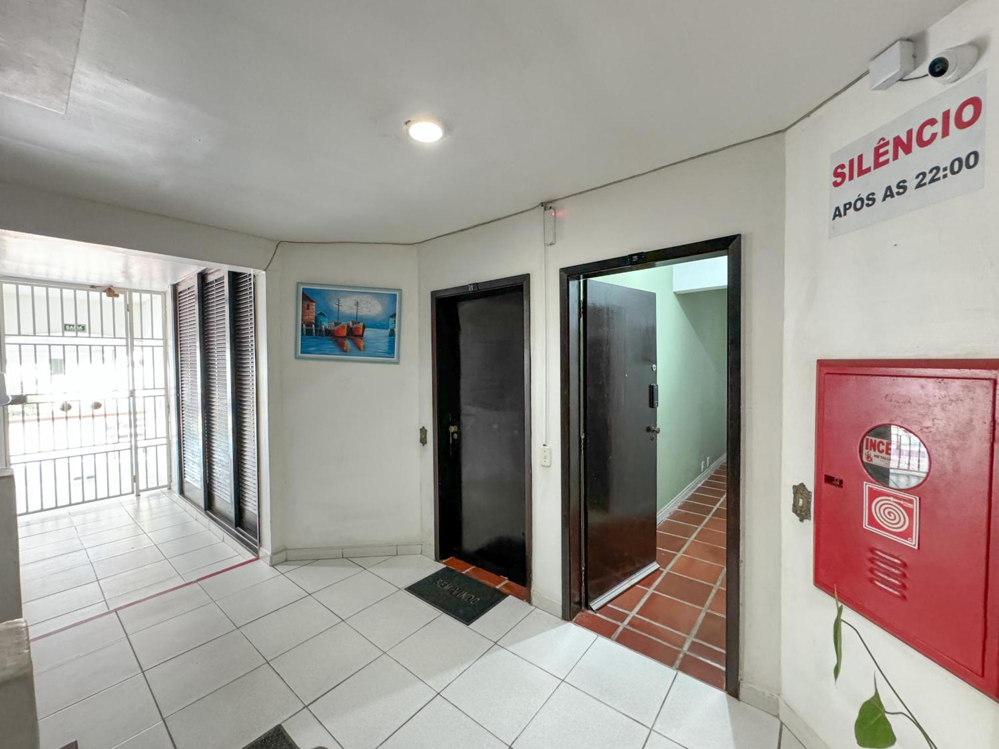 Charmoso Apto - - 500m Da Do Tenorio Apartamento